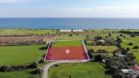 Sea view residential field in Agios Theodoros Larnaca - 1