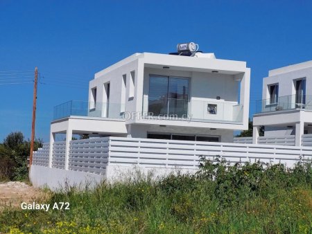 Brand New Modern Villa in Kissonerga - 11