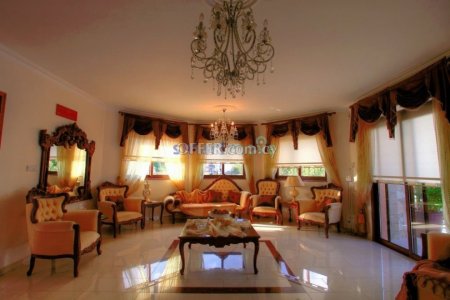6 Bedroom Detached Villa For Sale Limassol - 11