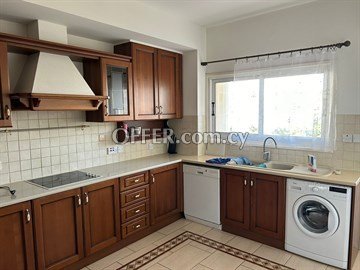 3 Bedroom Apartment  In Agioi Omoligites, Nicosia - 5