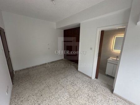 Ground Floor Three Bedroom House for Rent in Agious Omologites Nicosia - 7