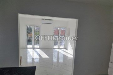 Fully Renovated 3 Bedroom Apartment  In Agios Dometios, Nicosia - With - 4