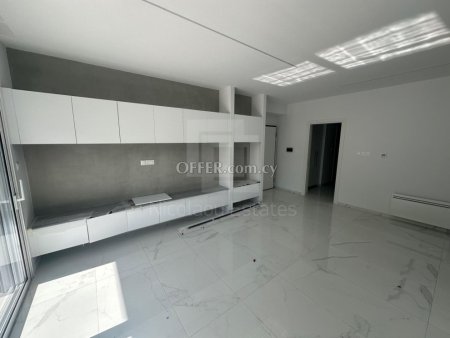 Brand New Three Bedroom Floor Apartment with Roof Garden for Rent in Makedonitissa Engomi - 4