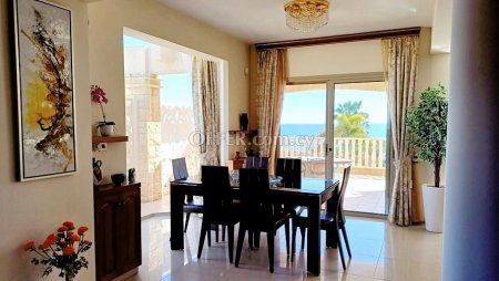 5 Bed Detached Villa for rent in Sea Caves, Paphos - 5