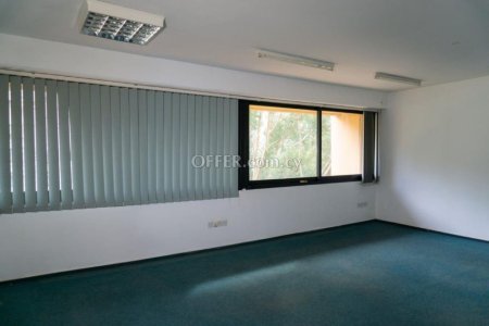 Commercial (Office) in Agioi Omologites, Nicosia for Sale - 3