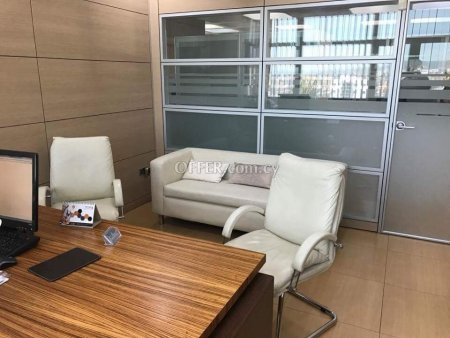 Commercial (Office) in Mesa Geitonia, Limassol for Sale - 2