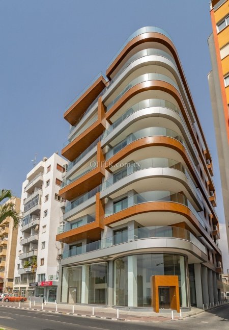 Commercial (Office) in Molos Area, Limassol for Sale - 2