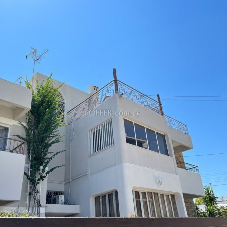 Apartment (Penthouse) in Potamos Germasoyias, Limassol for Sale - 2