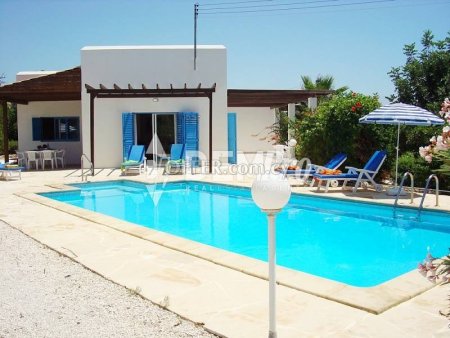 Villa For Rent in Peyia, Paphos - DP4027 - 2