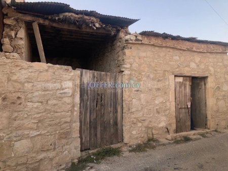 Traditional Stone House For Sale Ypsonas - 1