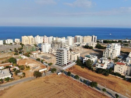 Apartment (Penthouse) in City Area, Larnaca for Sale