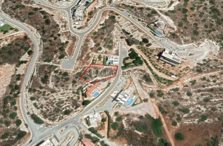 (Residential) in Agios Tychonas, Limassol for Sale - 1