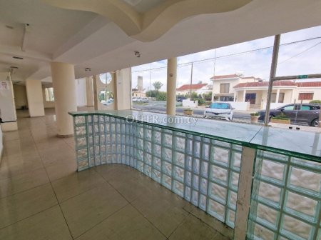 Commercial (Shop) in Aradippou, Larnaca for Sale - 1