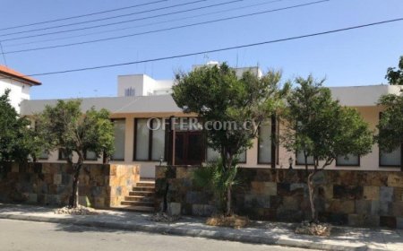 Commercial (Shop) in Makedonitissa, Nicosia for Sale - 1