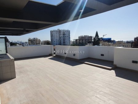 Apartment (Penthouse) in Agios Nektarios, Limassol for Sale