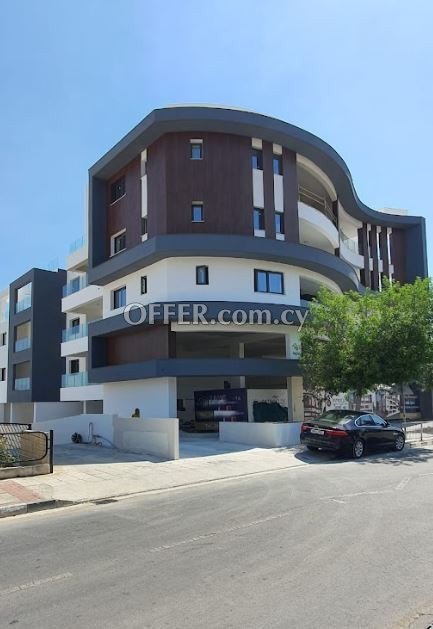 Commercial (Shop) in Polemidia (Kato), Limassol for Sale - 1