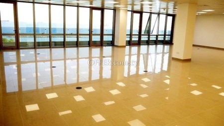 Commercial (Office) in Neapoli, Limassol for Sale