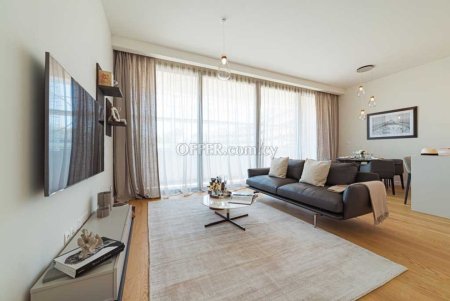 Apartment (Penthouse) in Potamos Germasoyias, Limassol for Sale