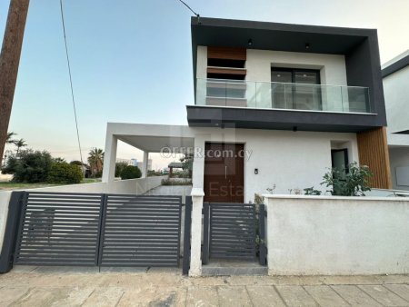 3 Bedroom House for Sale in Zakaki of Limassol - 1