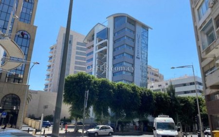 Commercial (Office) in Trypiotis, Nicosia for Sale - 1