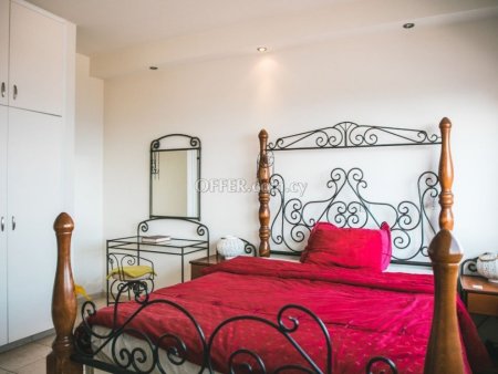 Apartment (Penthouse) in Pascucci Area, Limassol for Sale - 11
