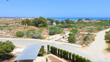 House (Detached) in Agia Thekla, Famagusta for Sale - 11