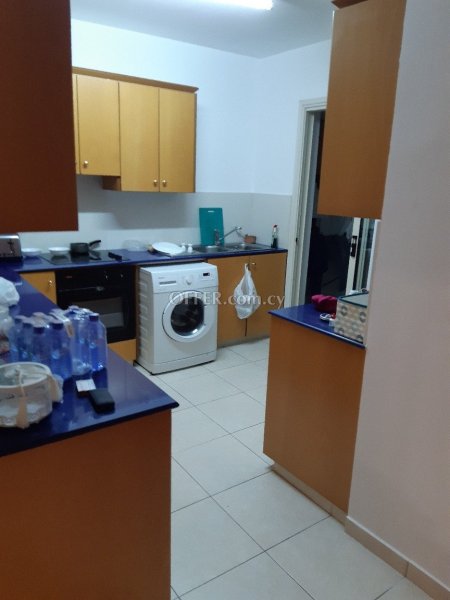Apartment (Penthouse) in Larnaca Centre, Larnaca for Sale - 11