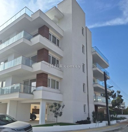 Apartment (Penthouse) in Larnaca Port, Larnaca for Sale - 11