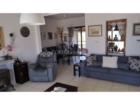 Large 5 bedroom detached house in Kalo Chorio Lemesou - 10