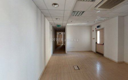 Commercial (Office) in Trypiotis, Nicosia for Sale - 6