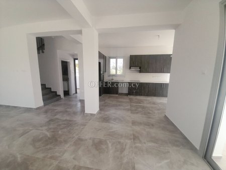 3 Bed Detached Villa for rent in Pegeia, Paphos - 11