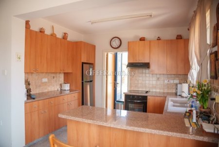 House (Detached) in Agia Thekla, Famagusta for Sale - 10
