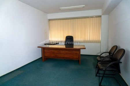 Commercial (Office) in Agioi Omologites, Nicosia for Sale - 10
