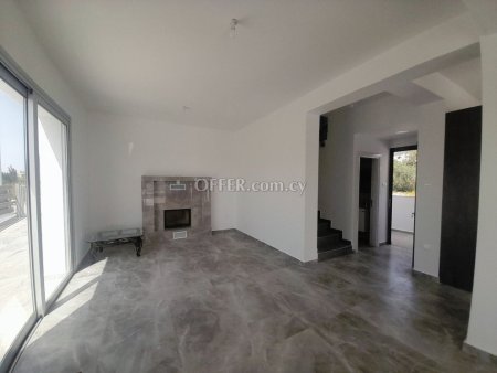 3 Bed Detached Villa for rent in Pegeia, Paphos - 10
