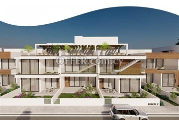 Ground Floor 2 Bedroom Apartment With Garden  In Leivadia, Larnaka - 2