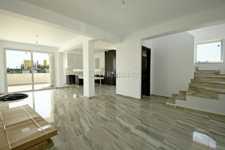 4 Bed Link-Detached Villa for Sale in Paralimni, Ammochostos - 9