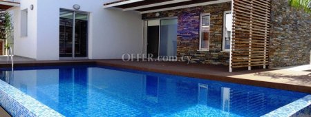 House (Maisonette) in Kato Paphos, Paphos for Sale - 3