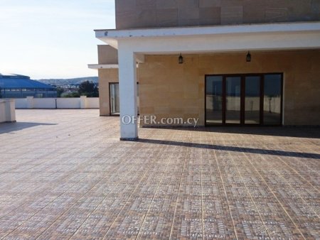 Commercial (Office) in Linopetra, Limassol for Sale - 2