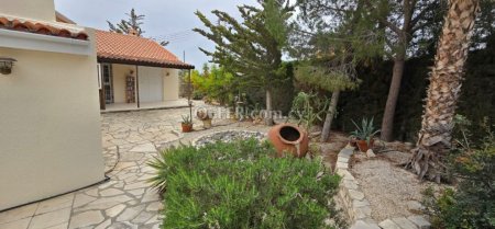 House (Detached) in Agios Tychonas, Limassol for Sale - 3