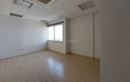Commercial (Office) in Trypiotis, Nicosia for Sale - 3
