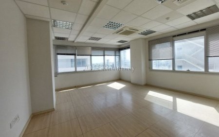Commercial (Office) in Trypiotis, Nicosia for Sale - 2
