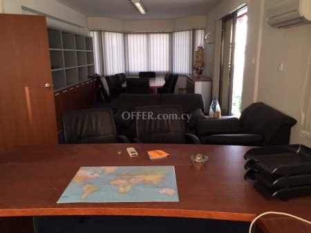 Commercial (Office) in Neapoli, Limassol for Sale - 3
