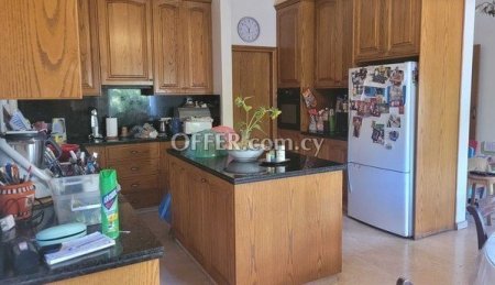 House (Detached) in City Center, Nicosia for Rent - 7