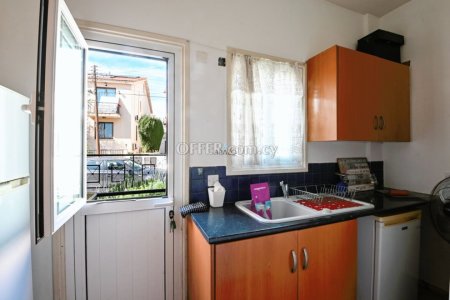 3 Bed House for Rent in Kamares, Larnaca - 7