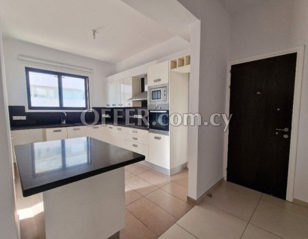 For Sale, Three-Bedroom Apartment in Agioi Omologites - 8