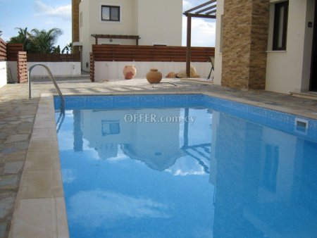 House (Detached) in Agia Thekla, Famagusta for Sale - 6