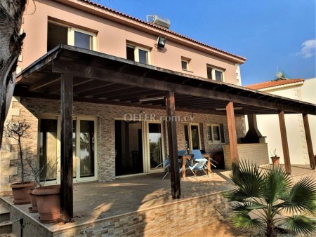 House (Detached) in Agia Thekla, Famagusta for Sale - 5