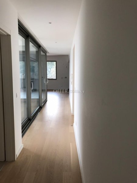 Apartment (Penthouse) in City Center, Nicosia for Sale - 4
