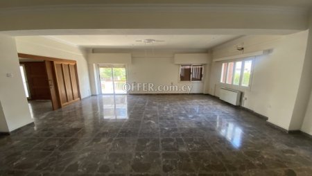 For Rent €1,600 Apartment 3 bedrooms Strovolos Nicosia - 8