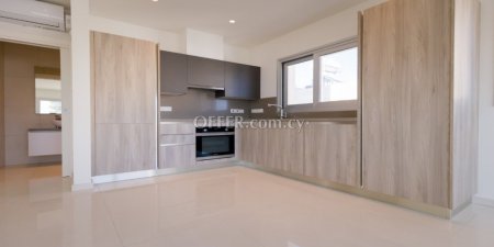 For Sale €503,000 Apartment 2 bedrooms Germasogeia, Yermasogeia Limassol - 3